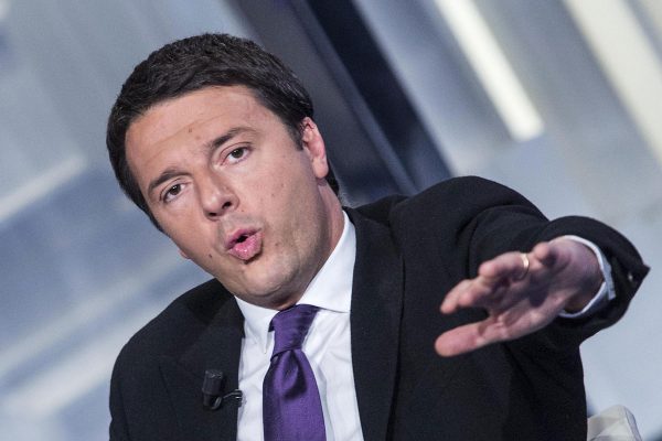 Il premier Matteo Renzi, bersaglio di Carlo Freccero